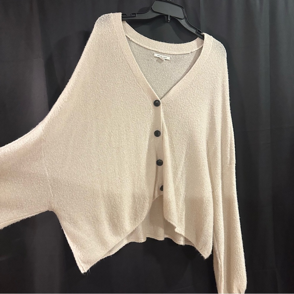 American Eagle Outfitters Cream V-Neck Cardigan